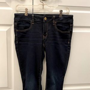 American Eagle Low Rise Blue Jeans
